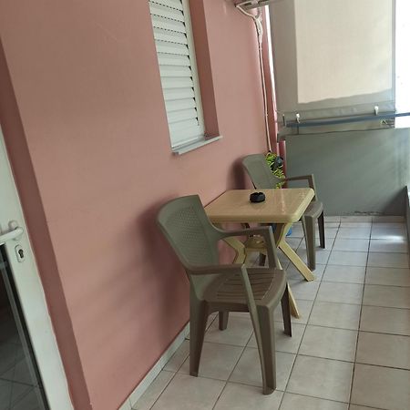 Central Living Athènes Extérieur photo