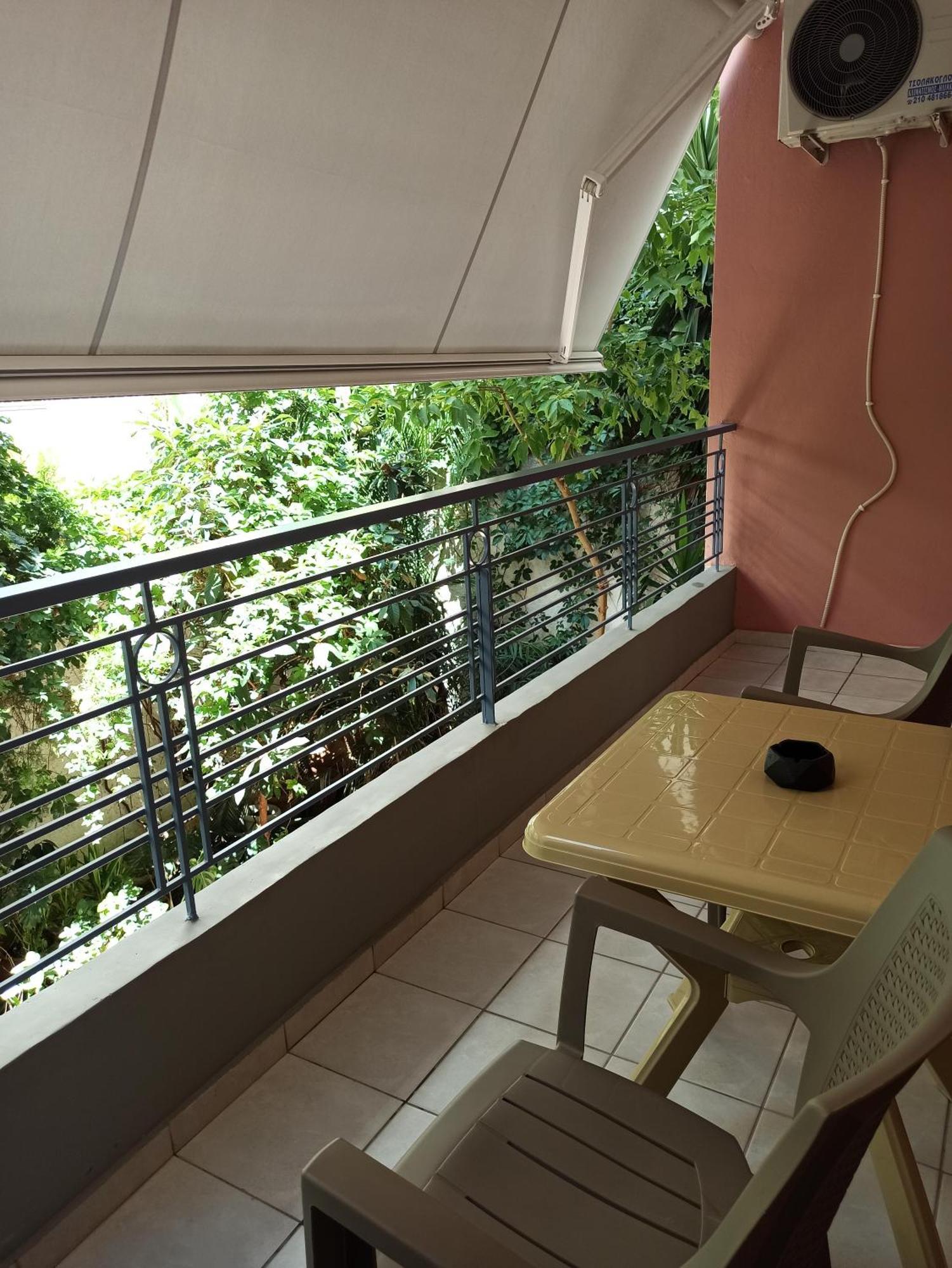 Central Living Athènes Extérieur photo